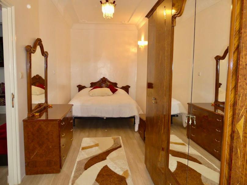 A Cozy Right In The Heart Of